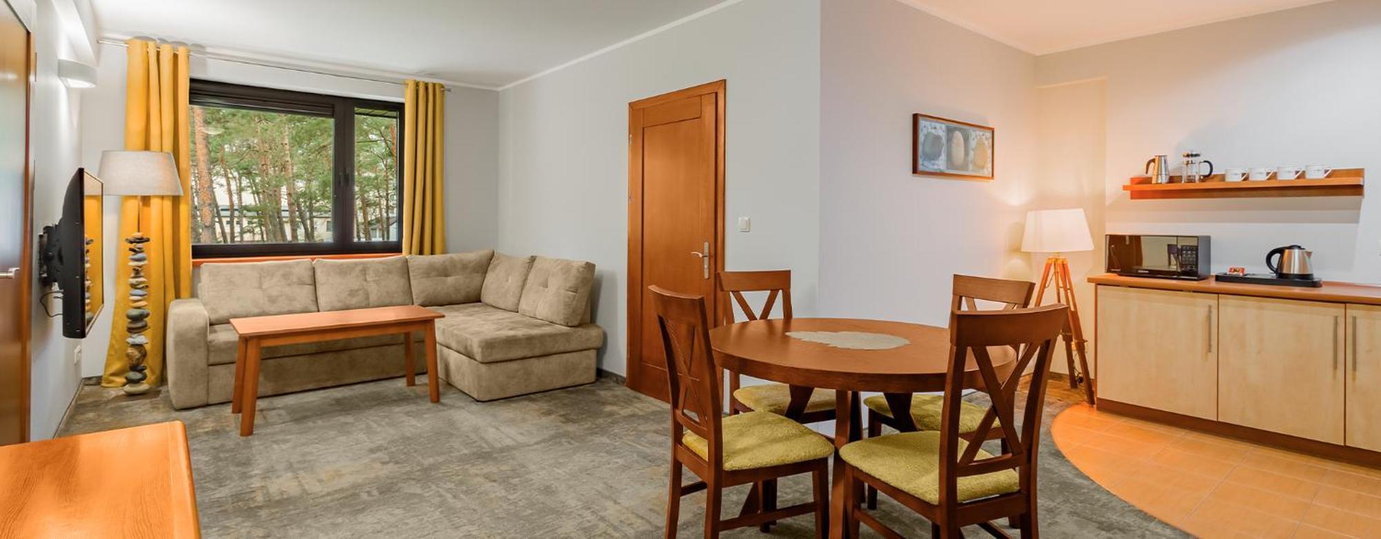 Columbus Hotel Rowy  Buitenkant foto